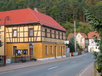 renoviertes
                        Gemeindehaus